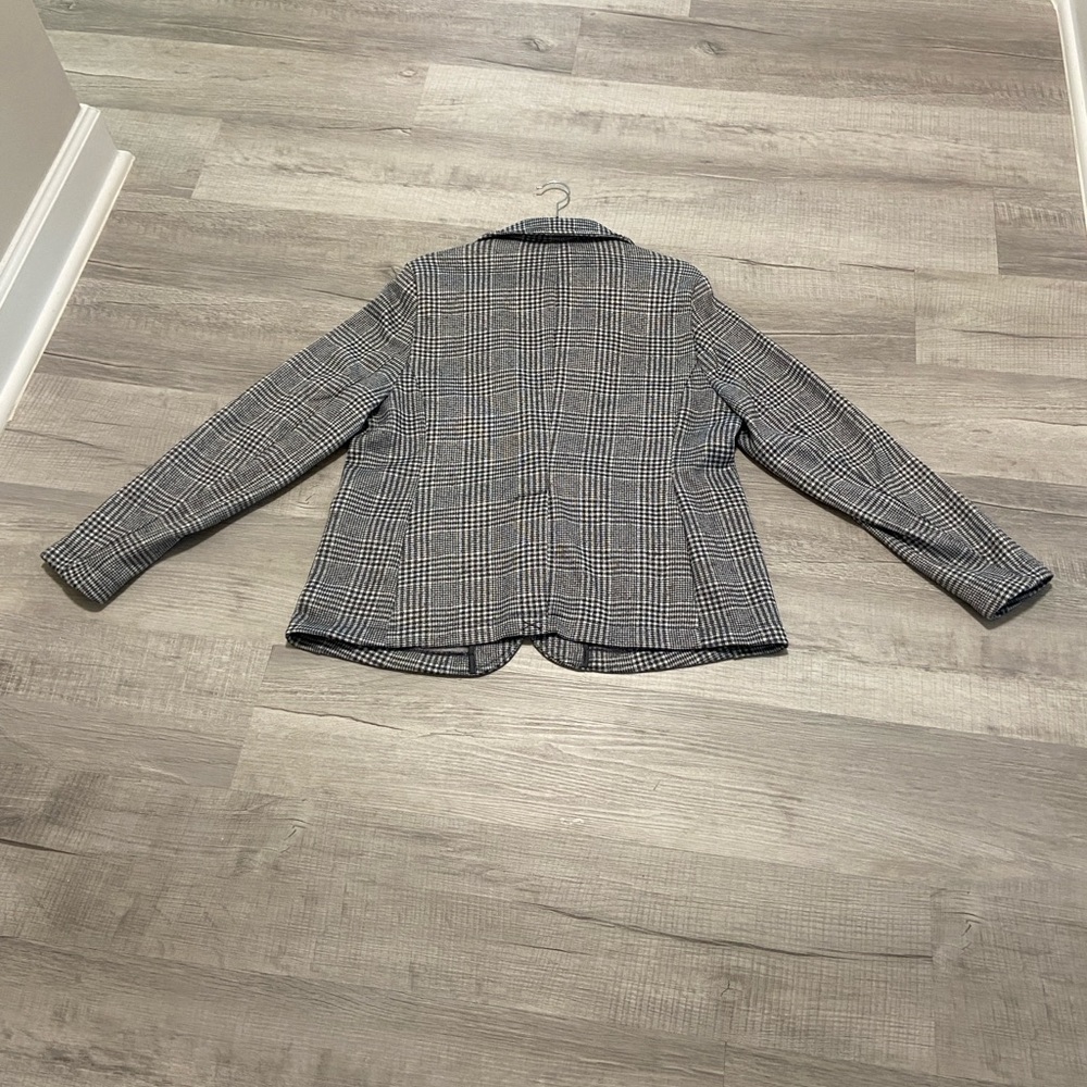 Land End blazer Black and White Plaid Blazer - Picture 6 of 9